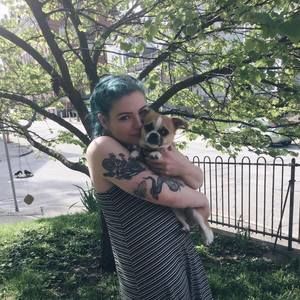 Meet your Posher, Acadia